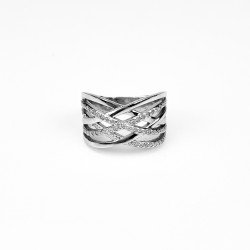 Stříbrný zdobený prsten