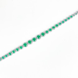 Stříbrný náhrdelník se smaragdově zelenými zirkony